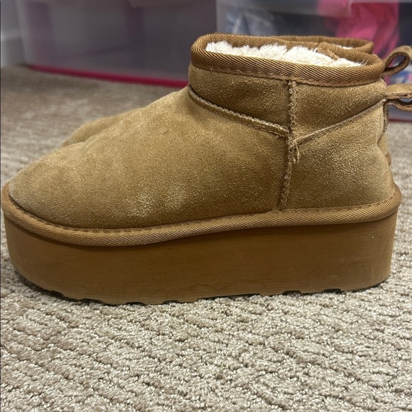 Cushionaire Shoes - Cushionaire Memory Foam Platform Boots Tan Suede Womens Size 6M